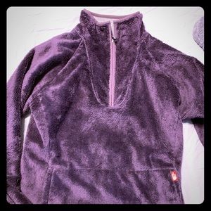 Women’s North Face 1/4 zip